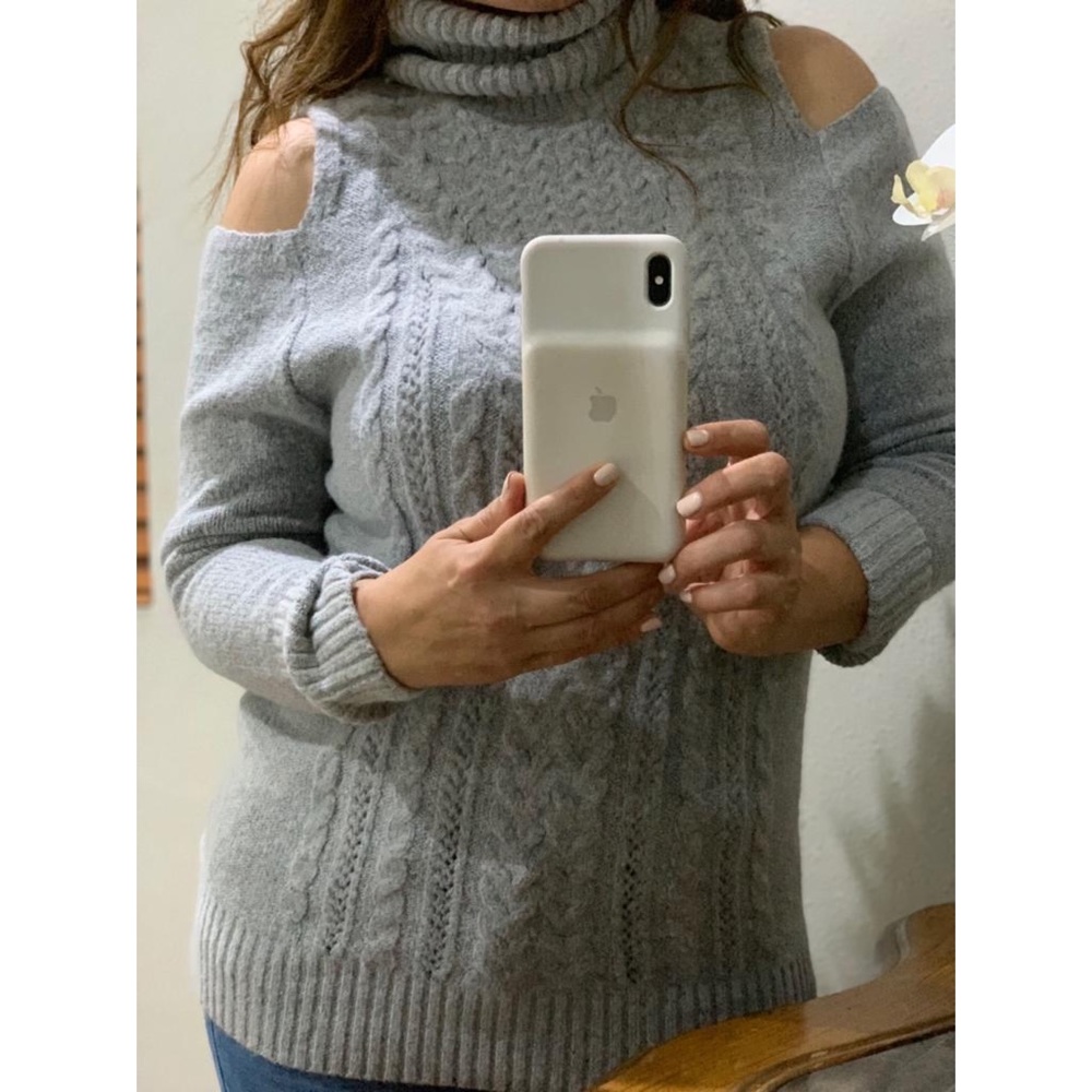 HAYDEN bare shoulders sweater size s/m
